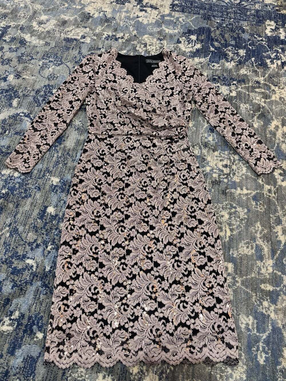 Jessica Howard Dress Size 4 Black Gold Lace Gown